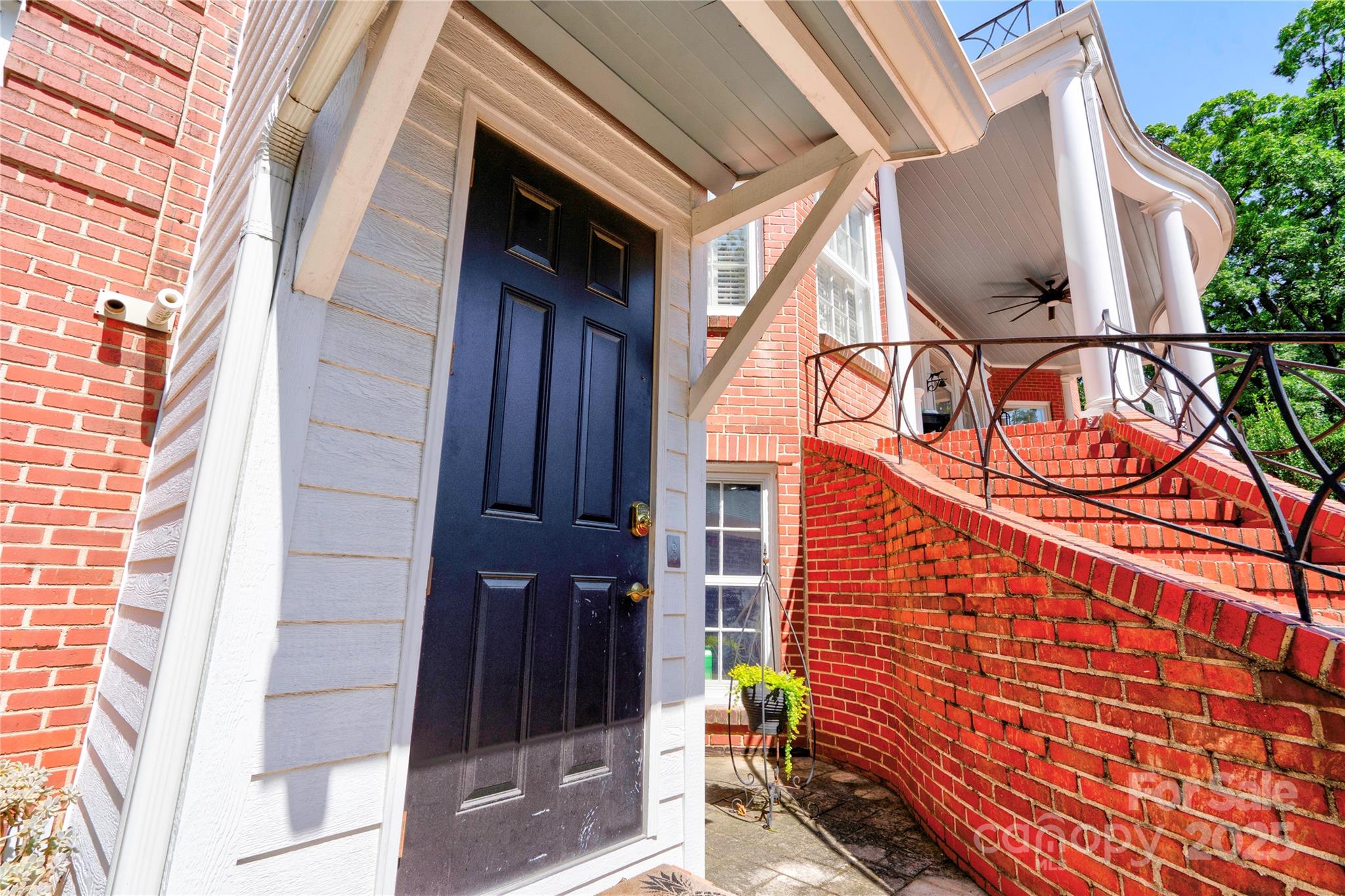 110 N Gaston Street