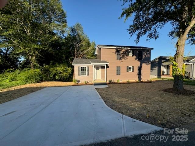 112 GILLIATT Street Unit: 1
