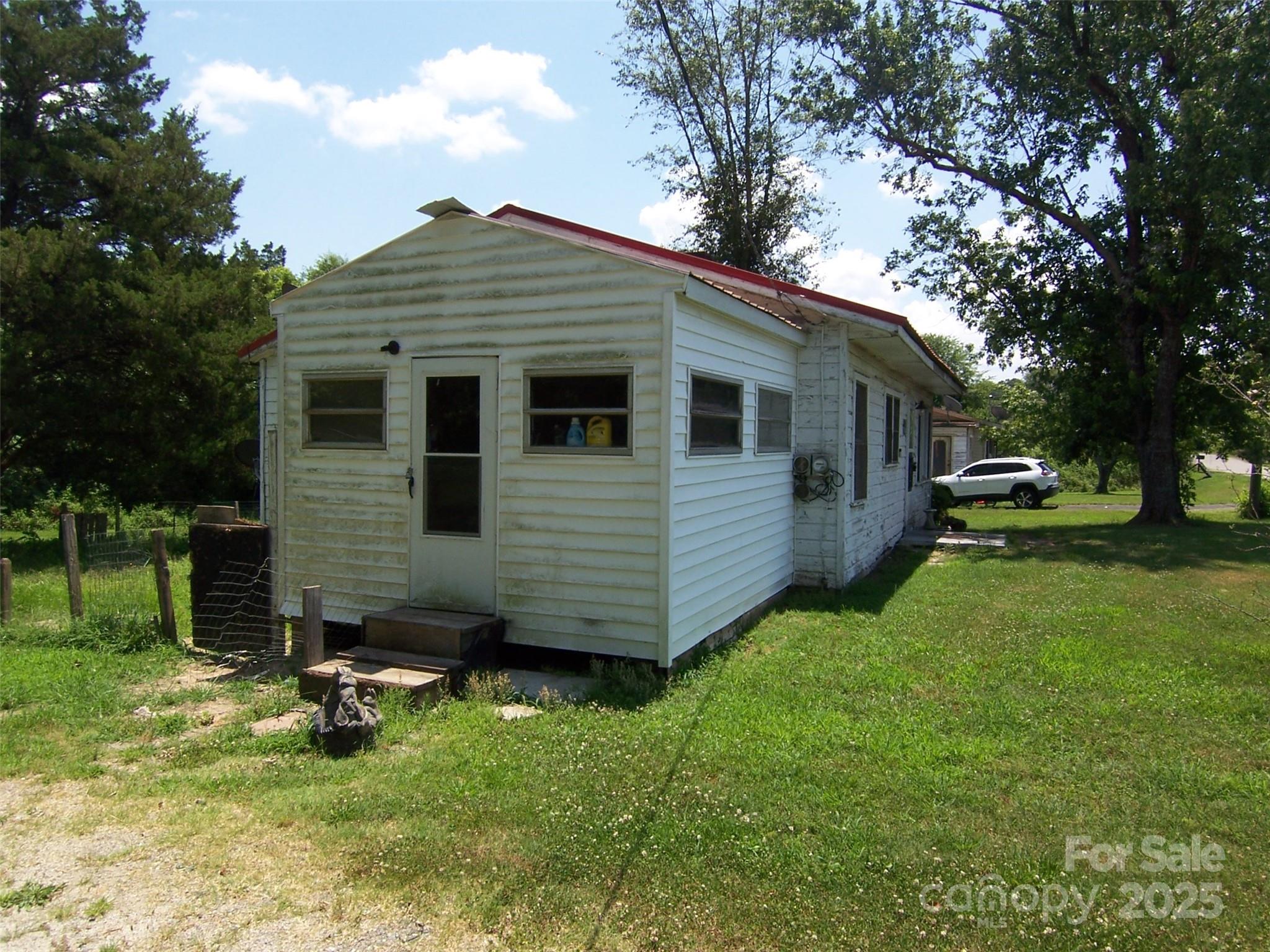 164 Drake Circle