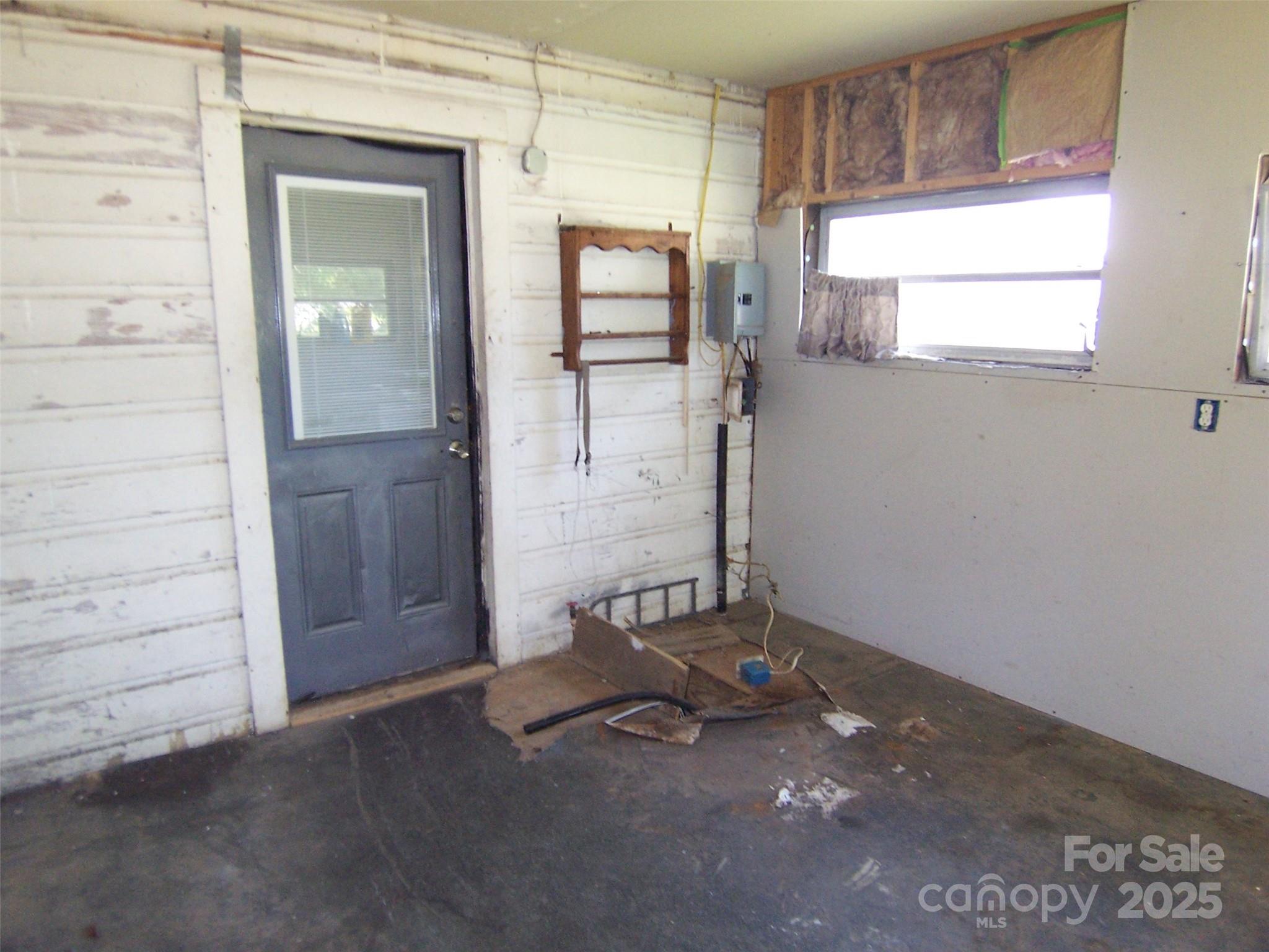 164 Drake Circle