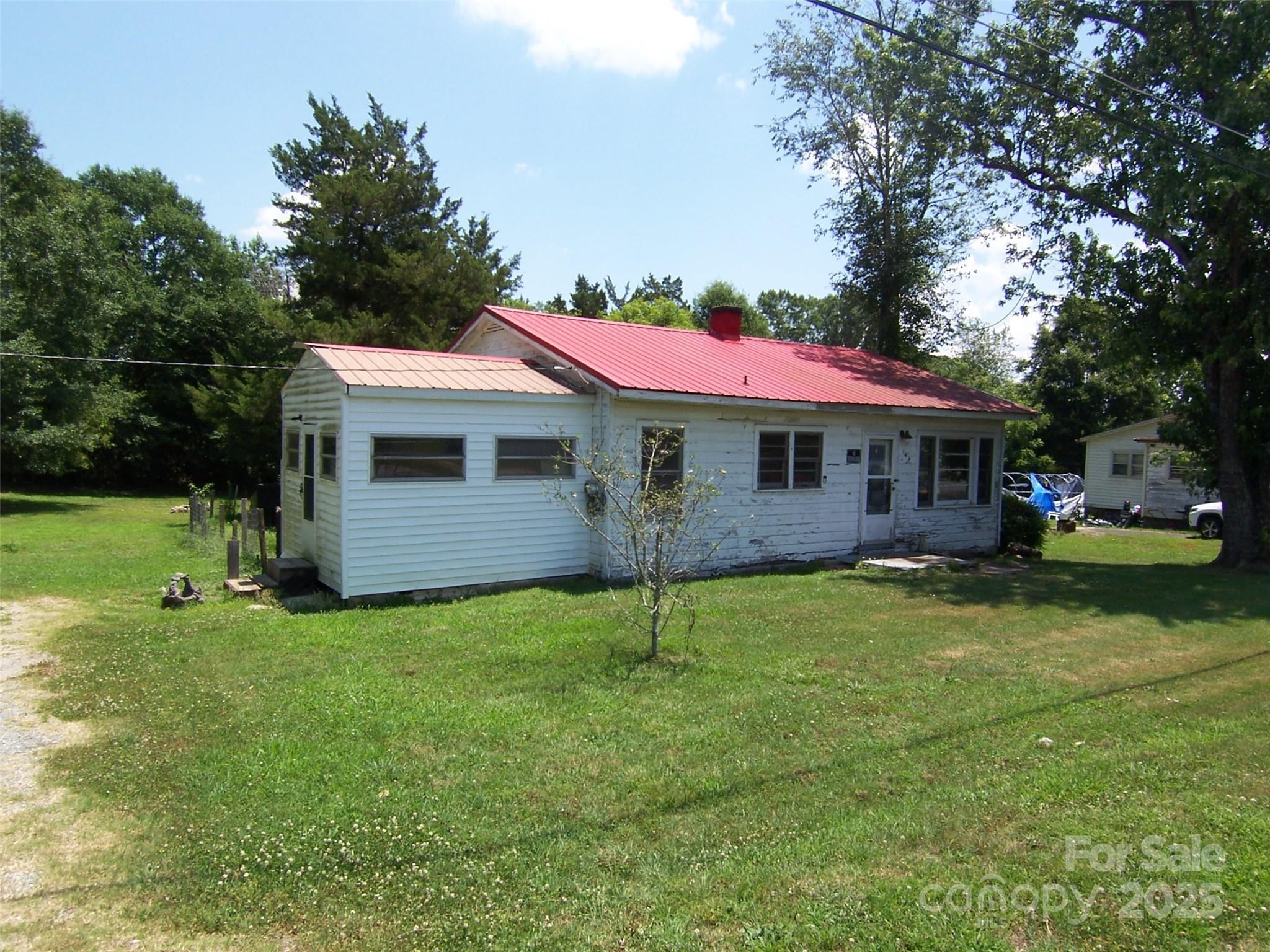 164 Drake Circle
