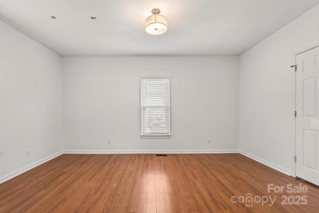 112 Fulton Drive