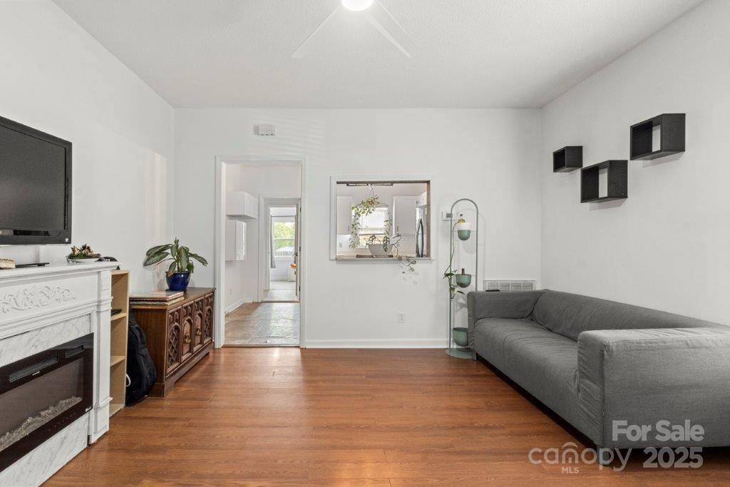 112 Fulton Drive