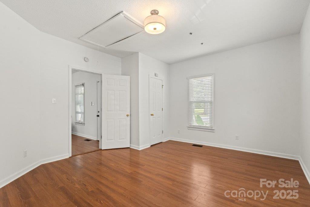 112 Fulton Drive