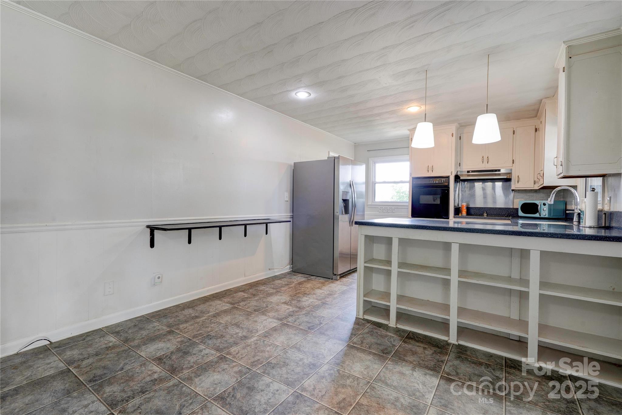 2923 G B Blanton Road