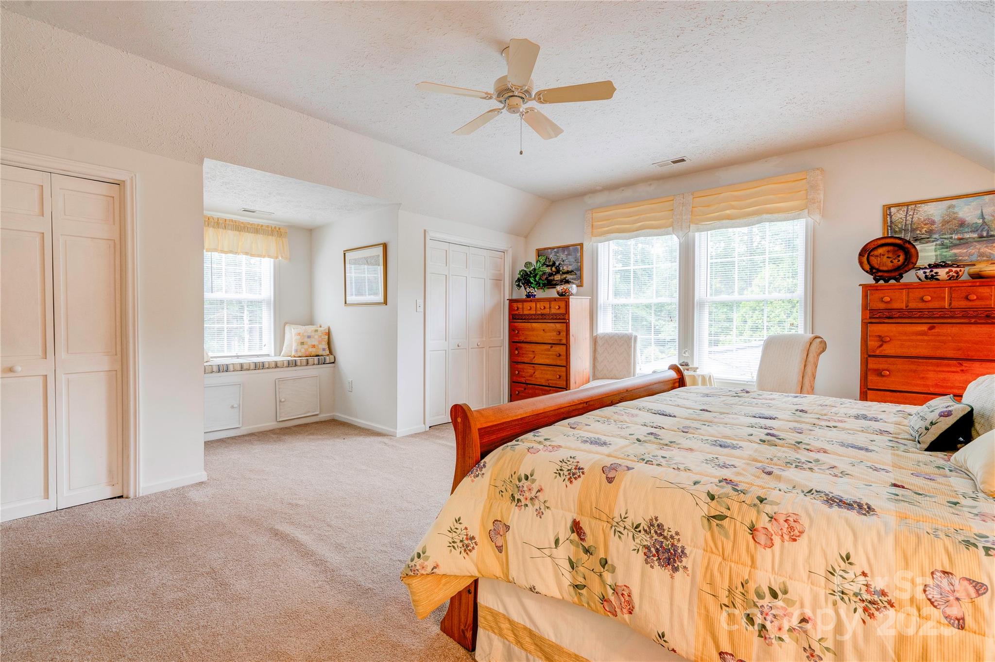 2606 Greenville Highway