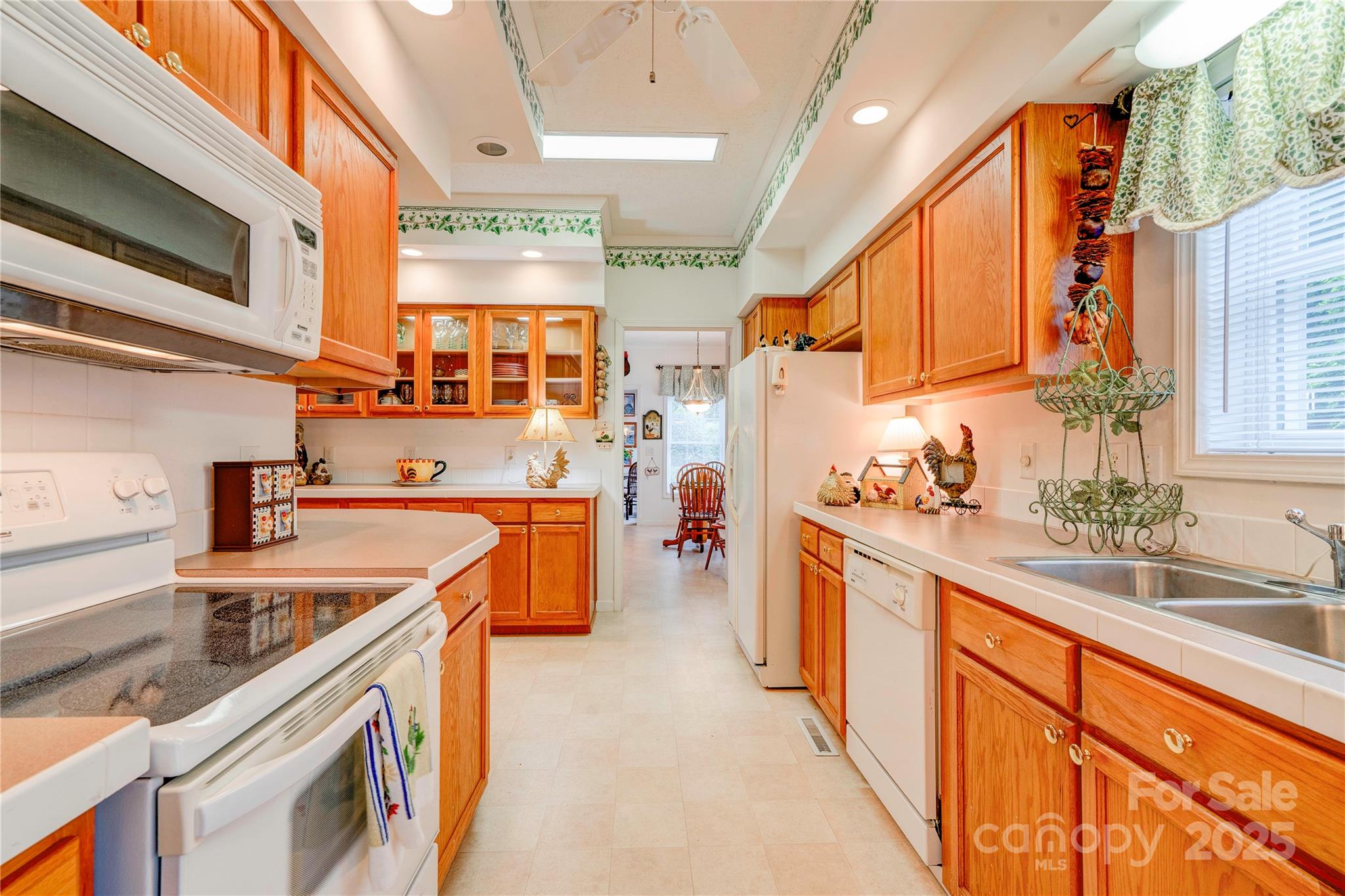 2606 Greenville Highway