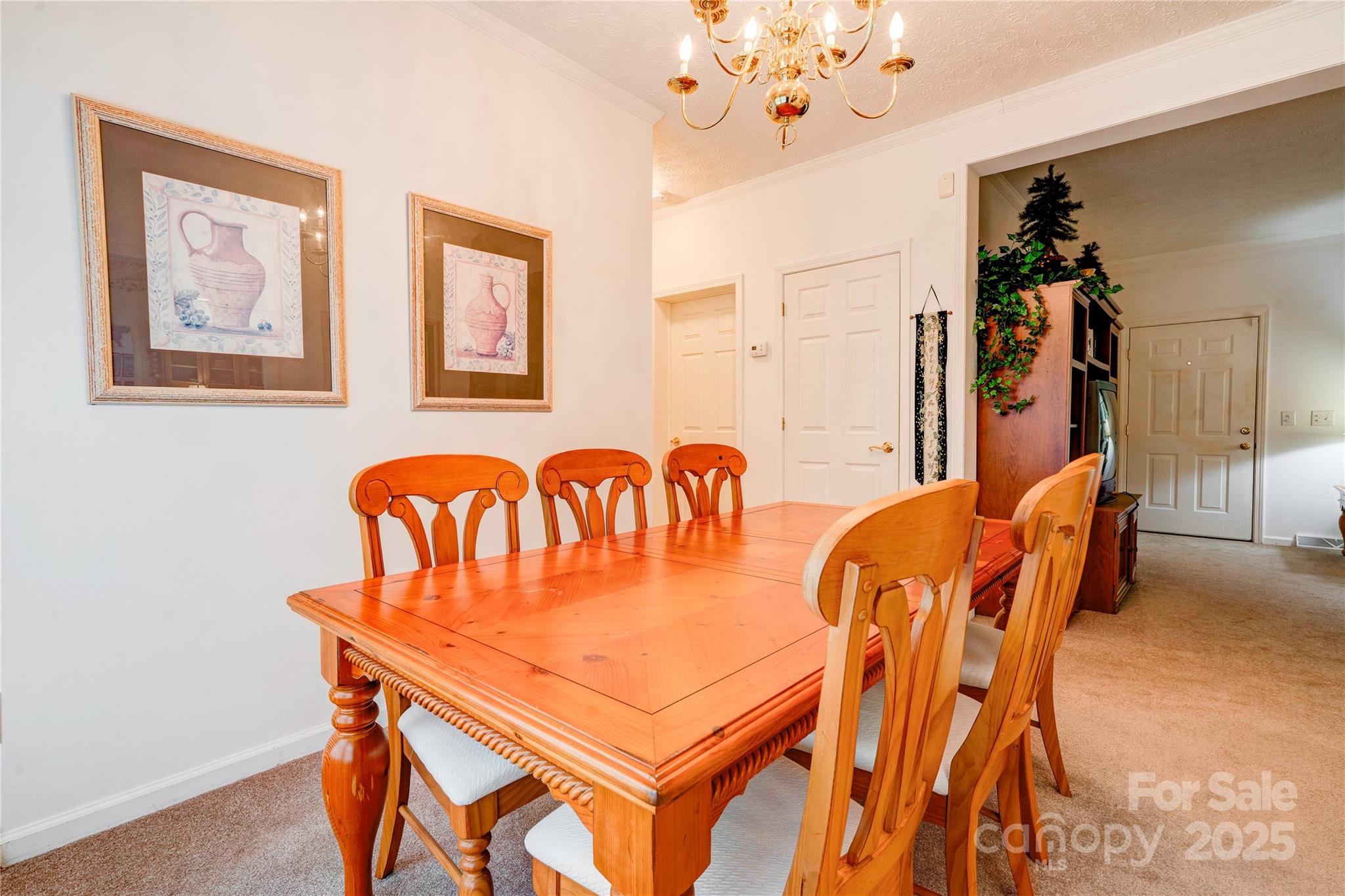 2606 Greenville Highway