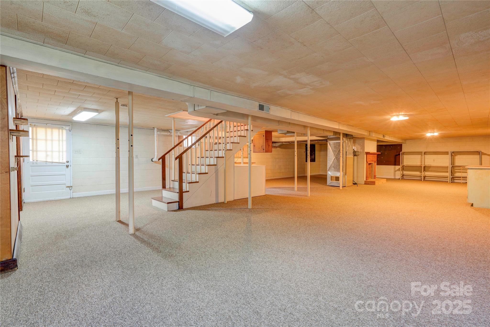 1400 N Post Road