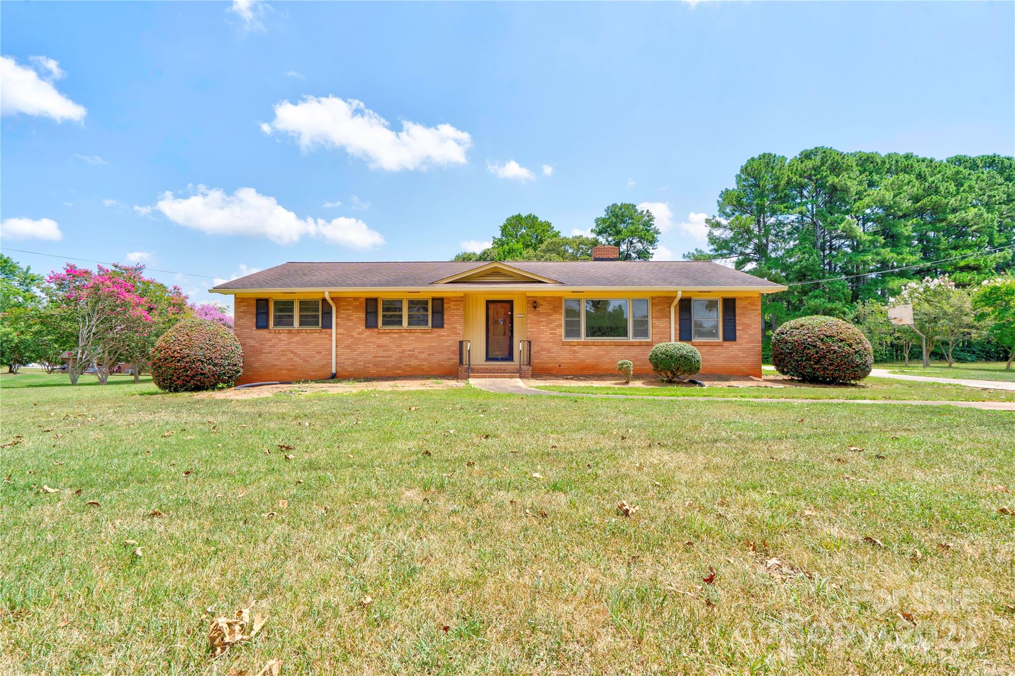 1400 N Post Road