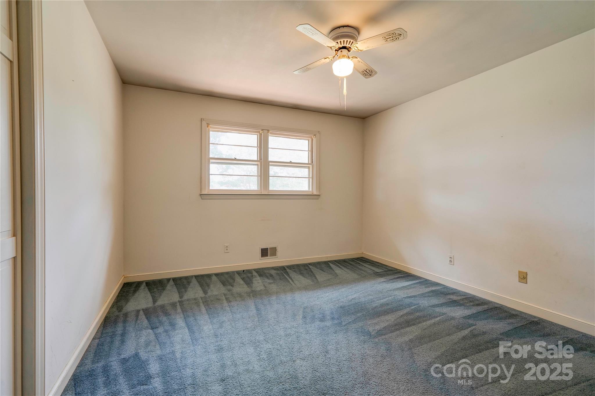 1400 N Post Road