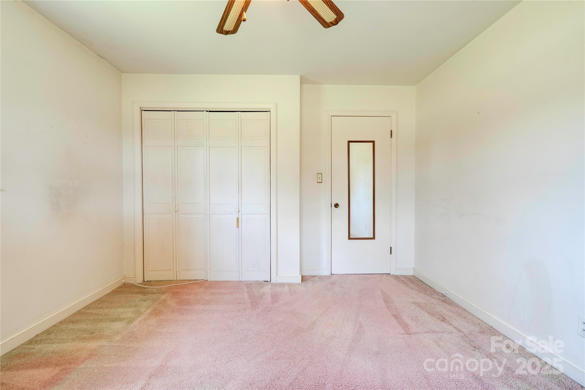 1400 N Post Road