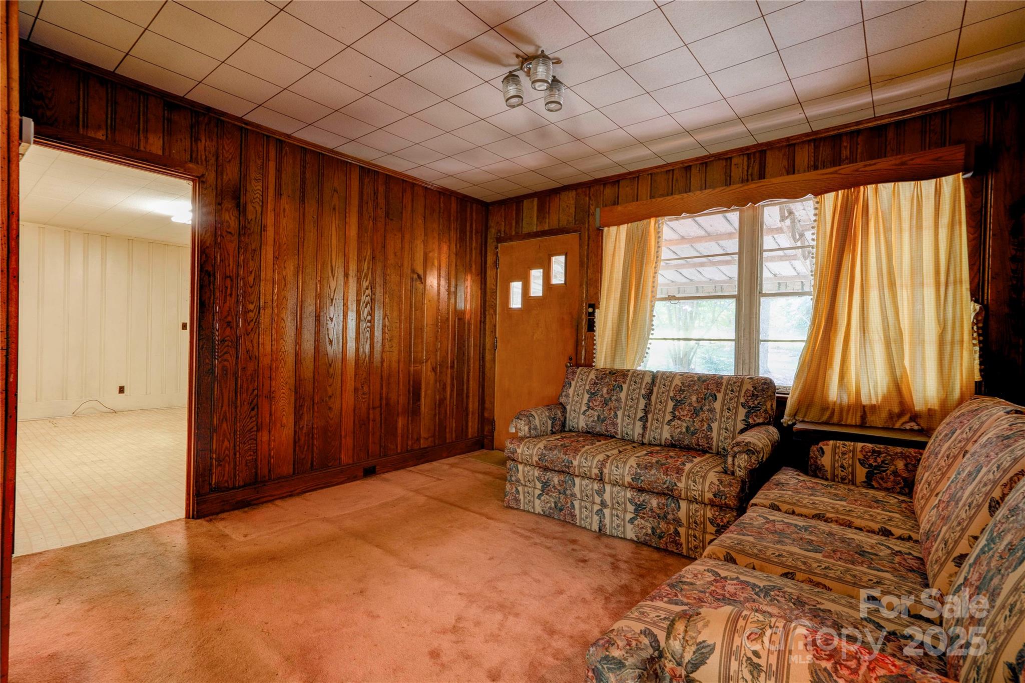 411 Country Club Road