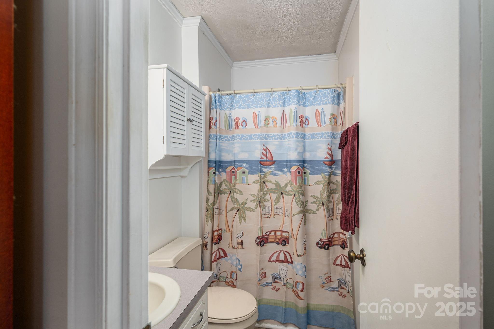 915 Danbrook Circle