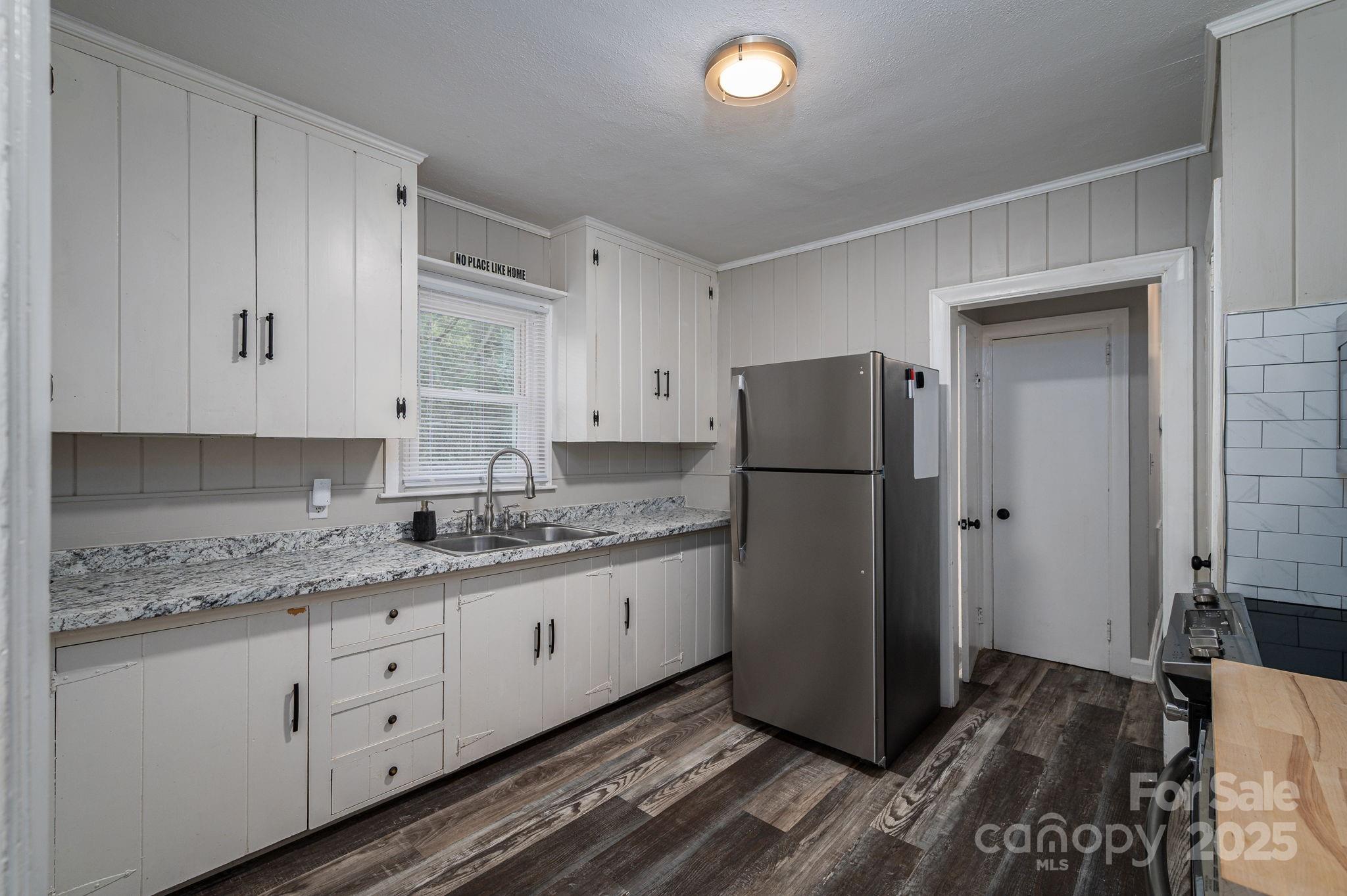 315 E 4th Avenue