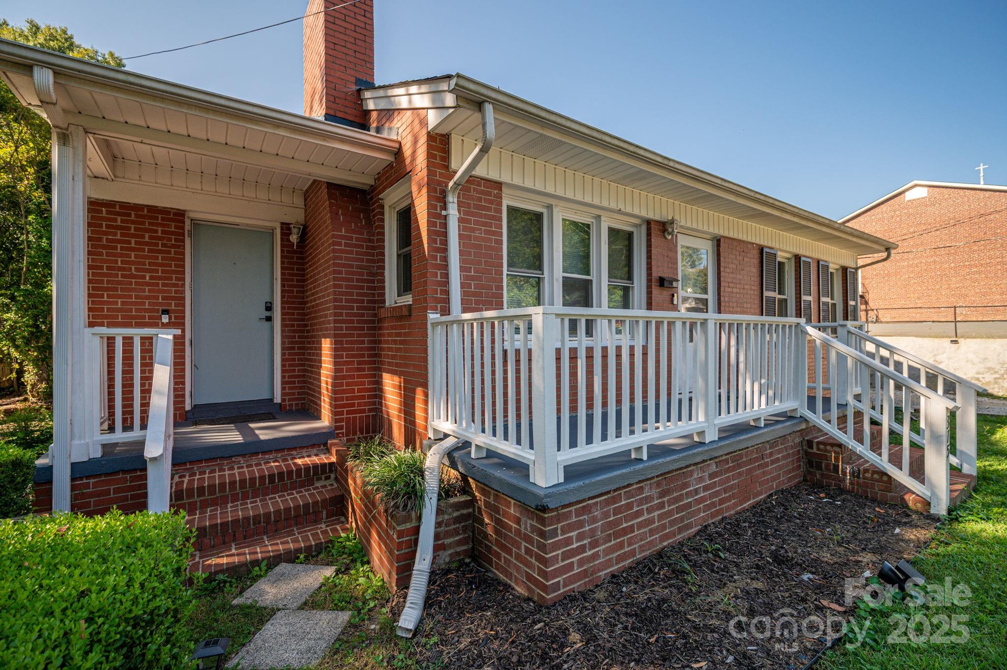 315 E 4th Avenue