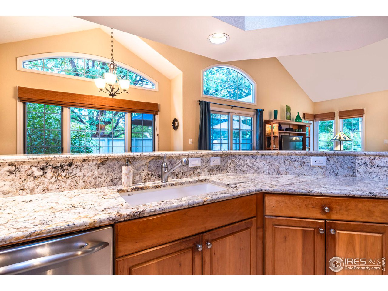 1520 Lodge Ct