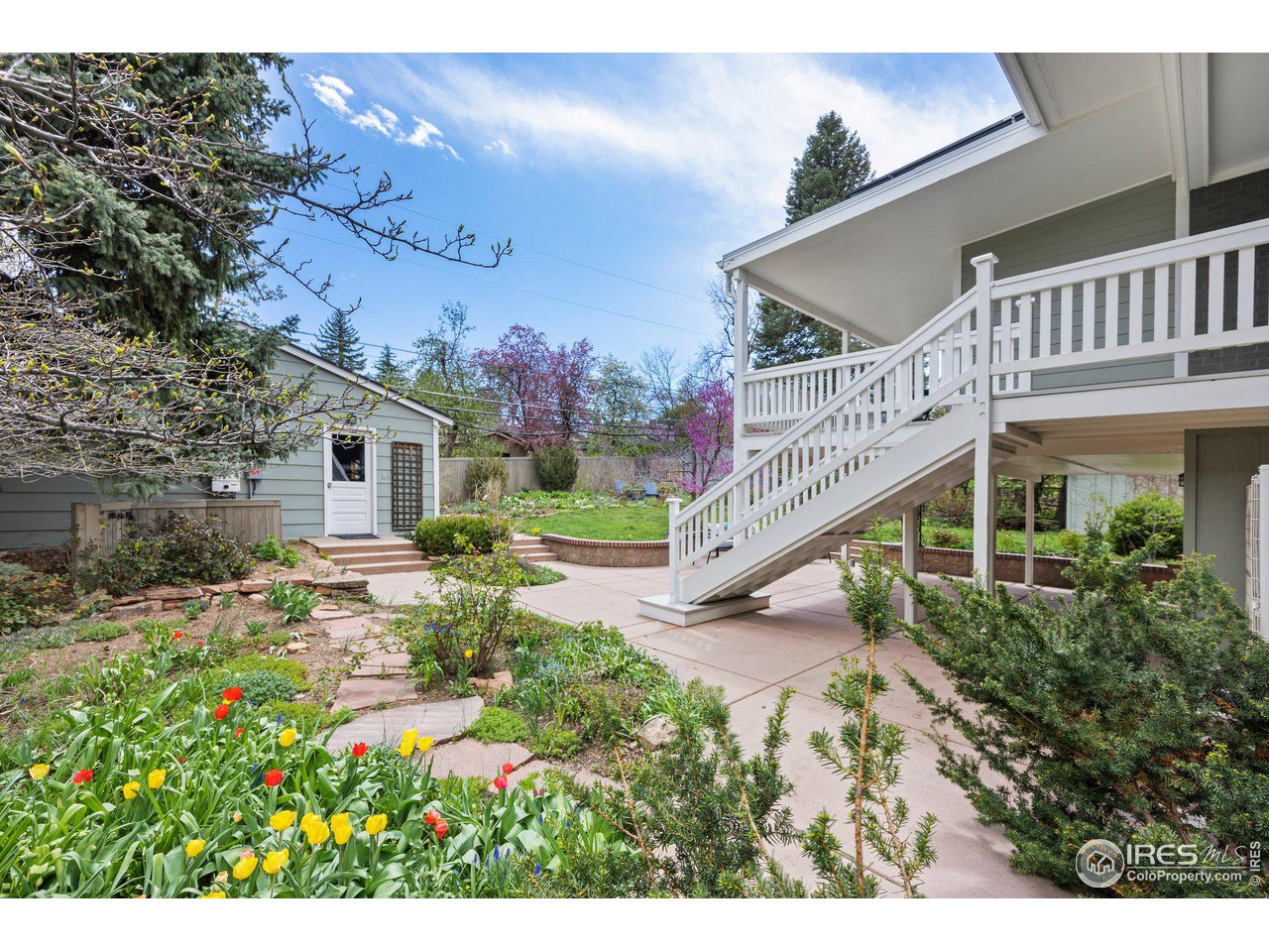 860 Grant Pl