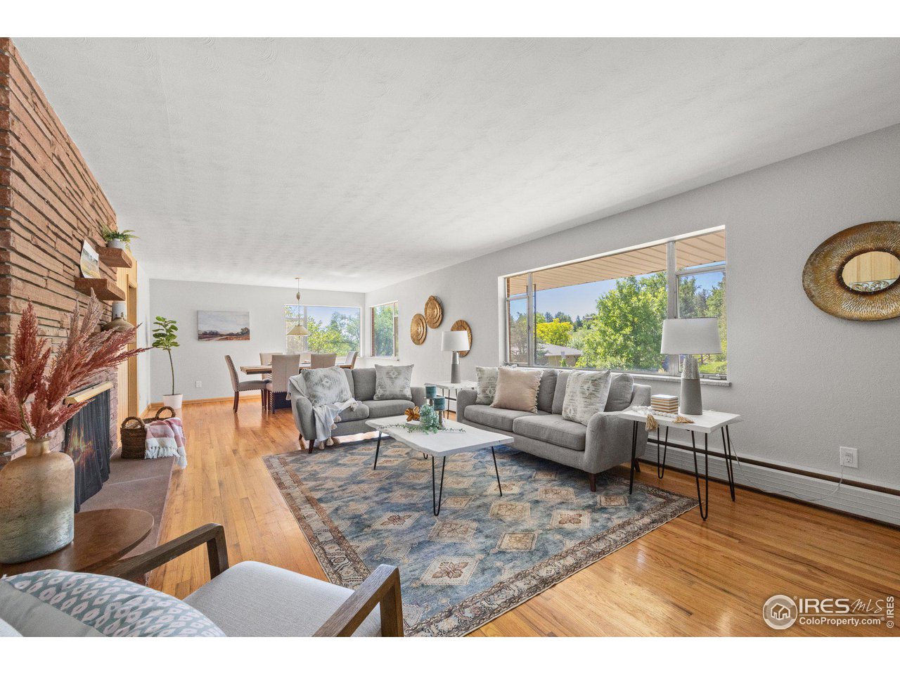 2705 Dartmouth Ave