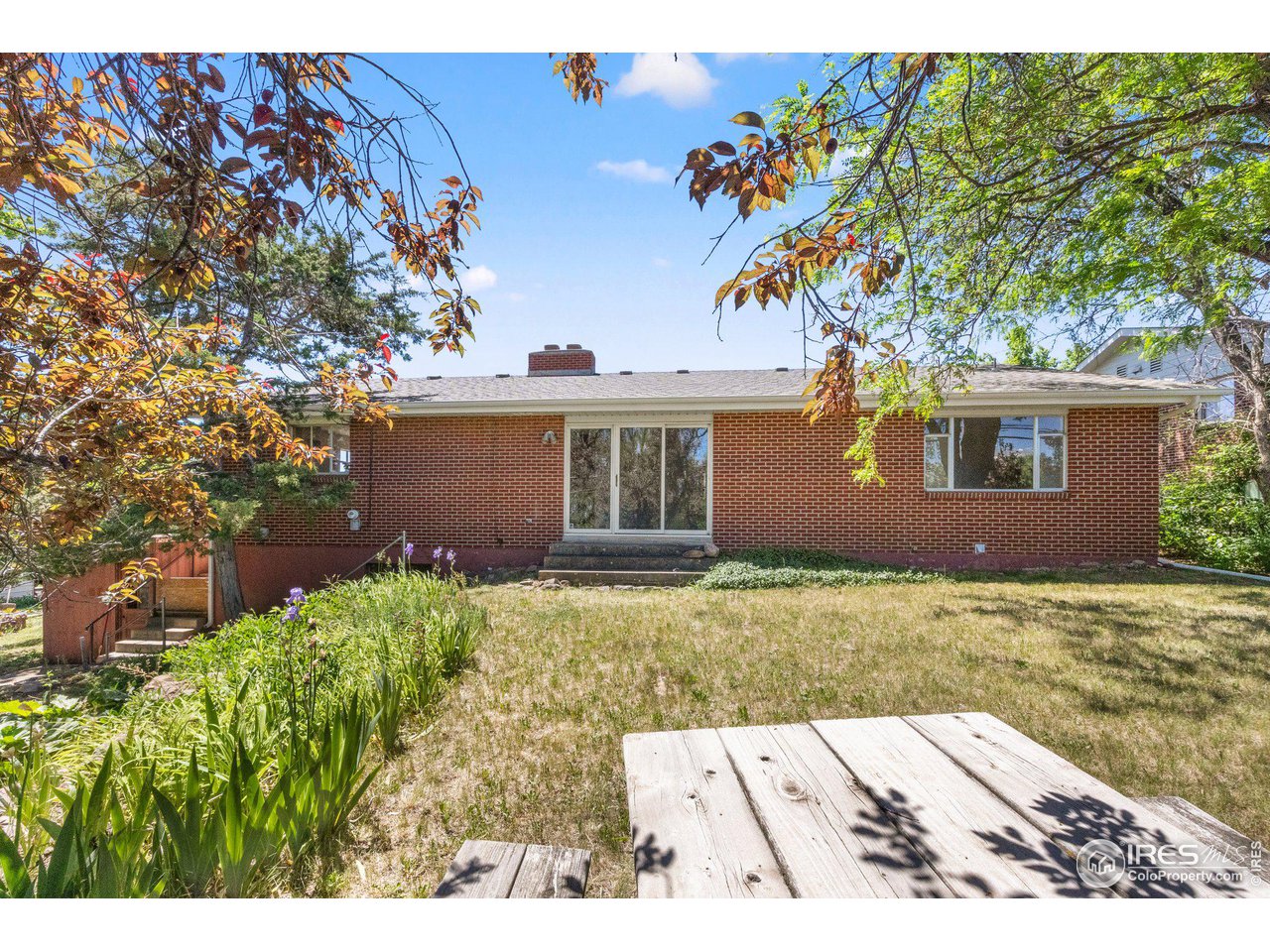 2705 Dartmouth Ave