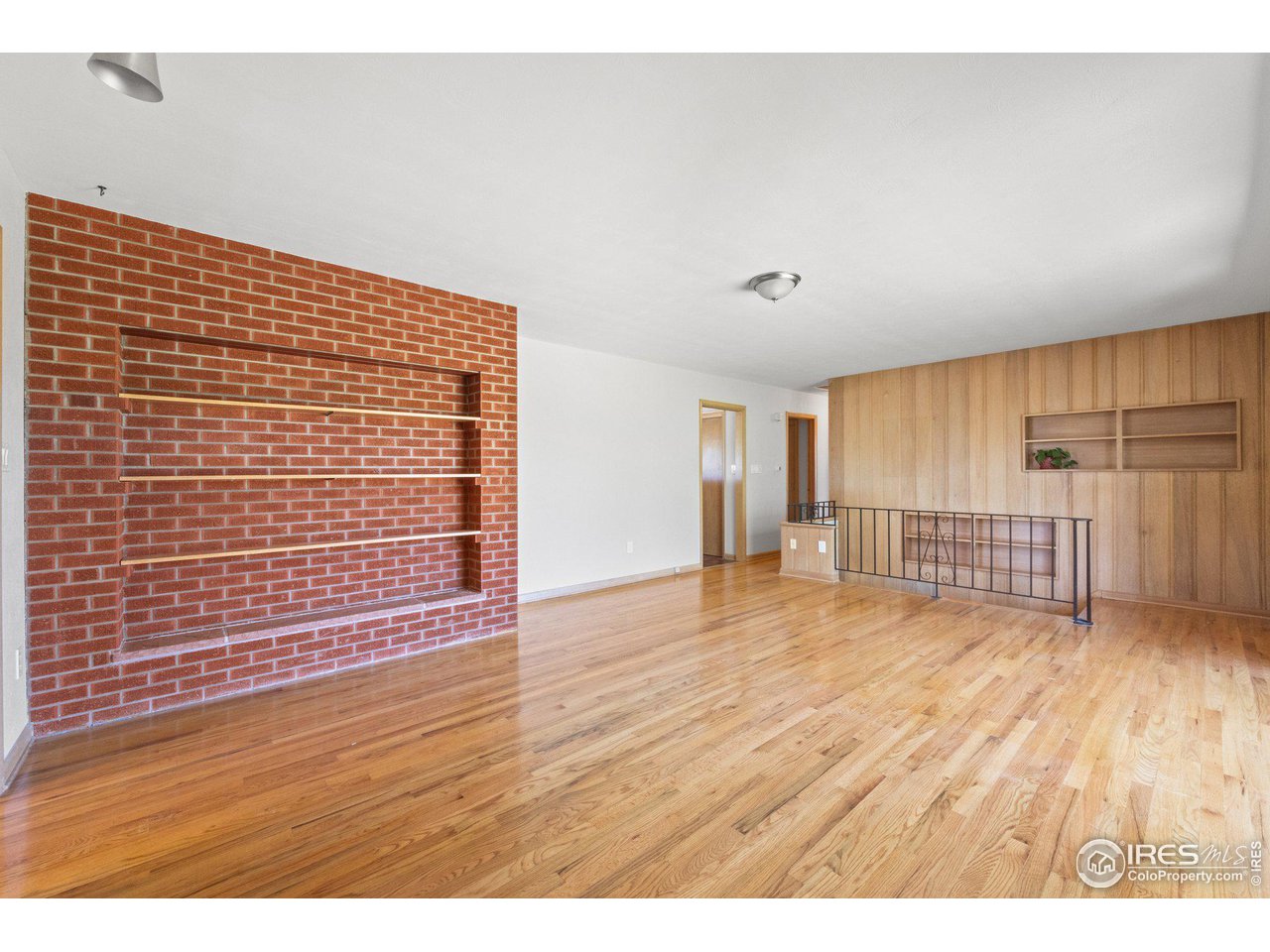 2705 Dartmouth Ave