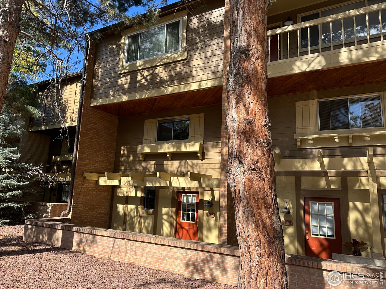 3000 Colorado Ave B-105