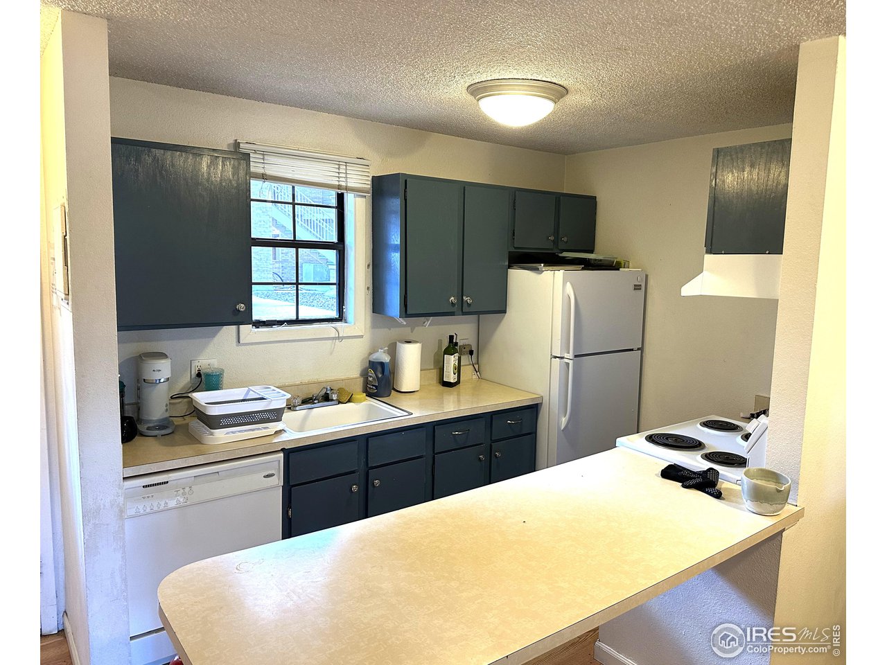 3000 Colorado Ave B-105