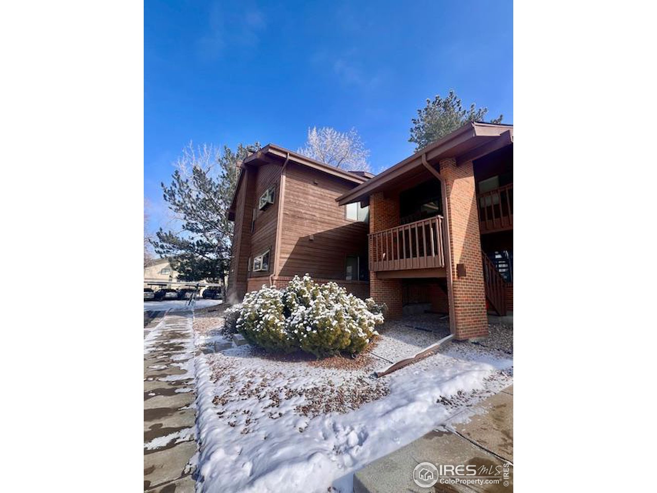 501 Manhattan Dr 201