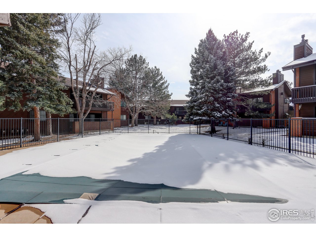 501 Manhattan Dr 201