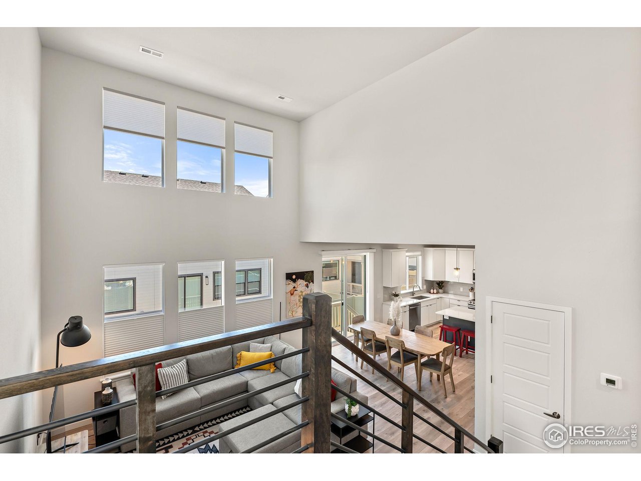 364 Shawnee Ln