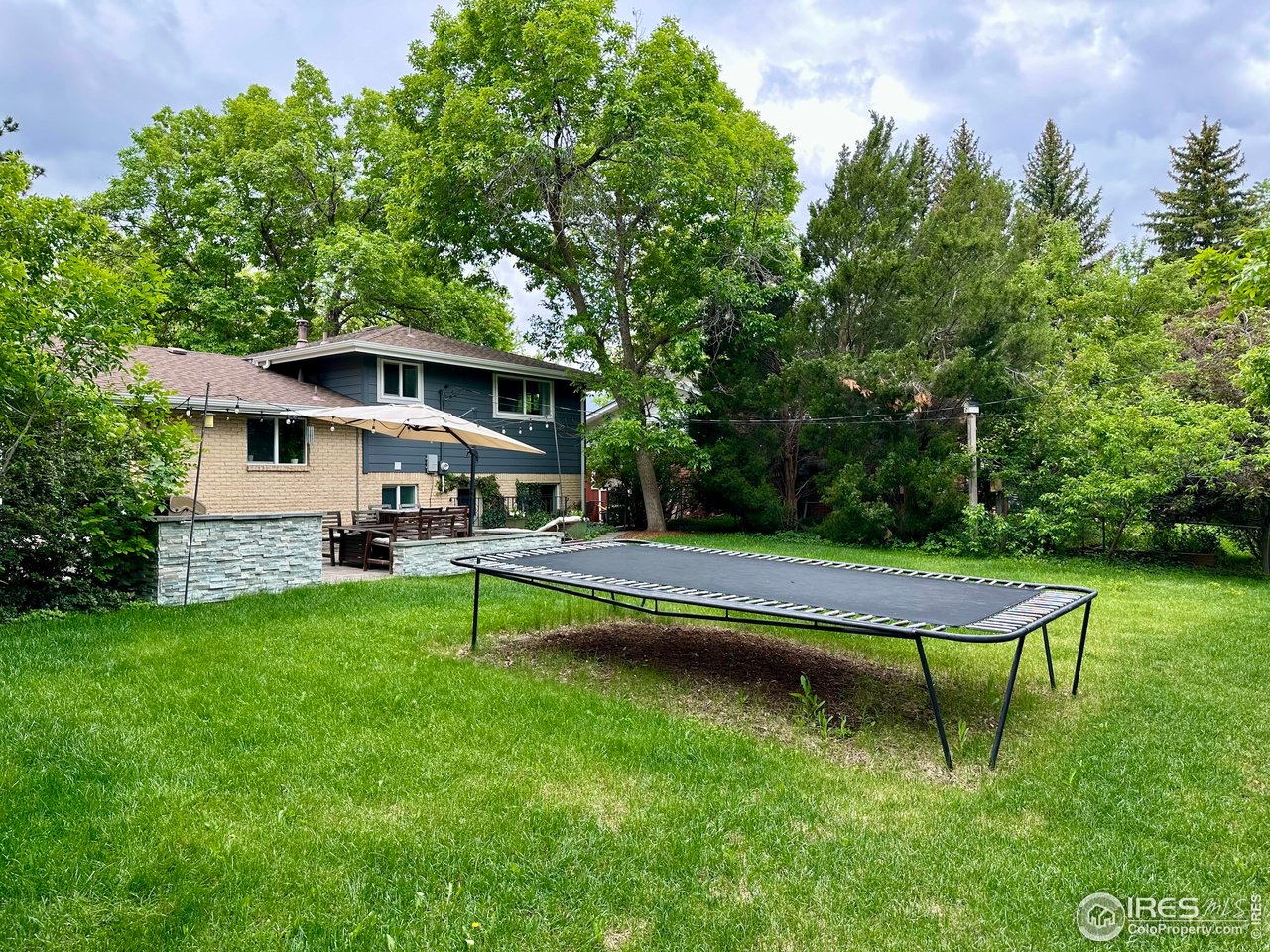 5355 Kewanee Dr