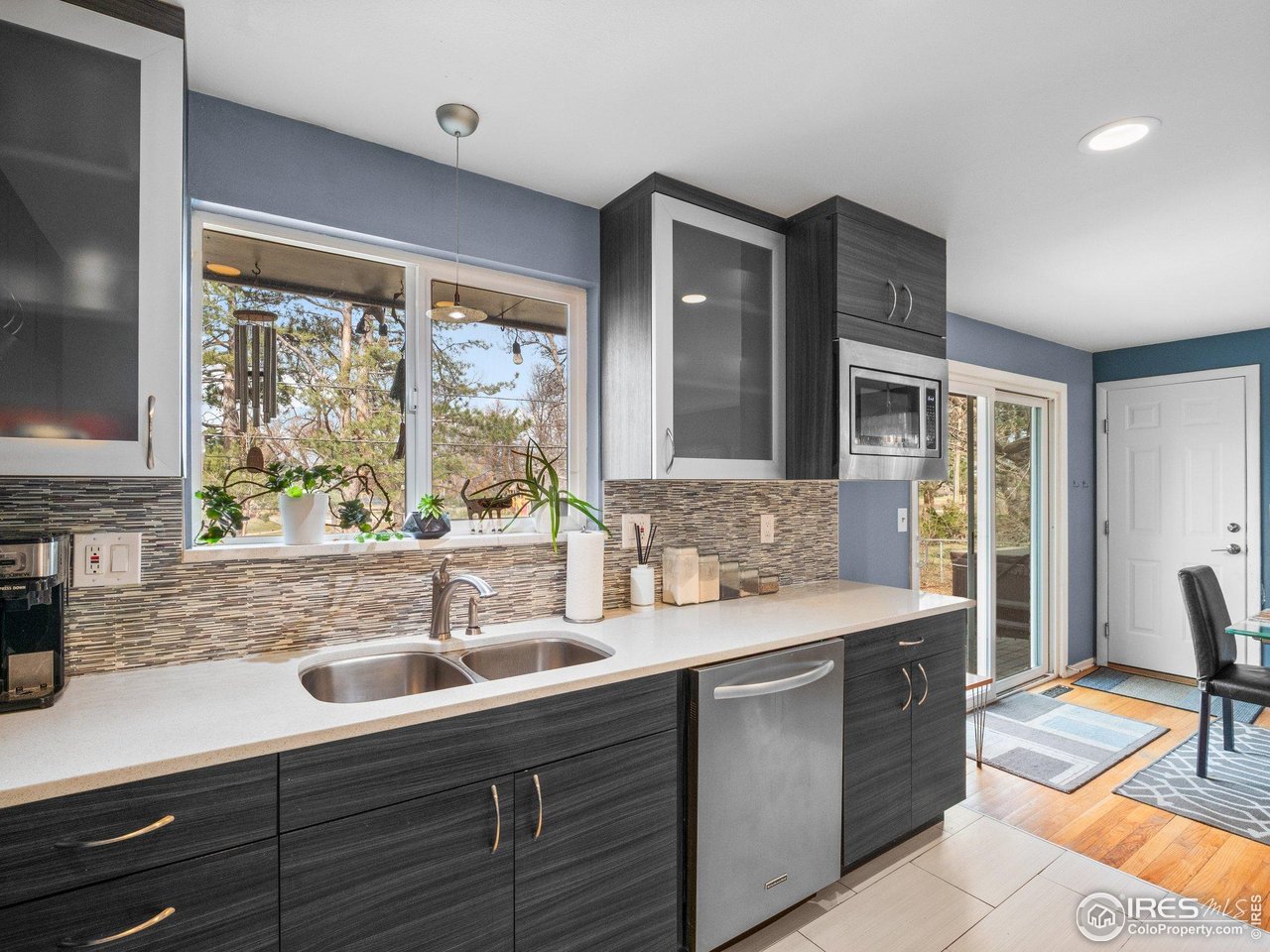 5355 Kewanee Dr