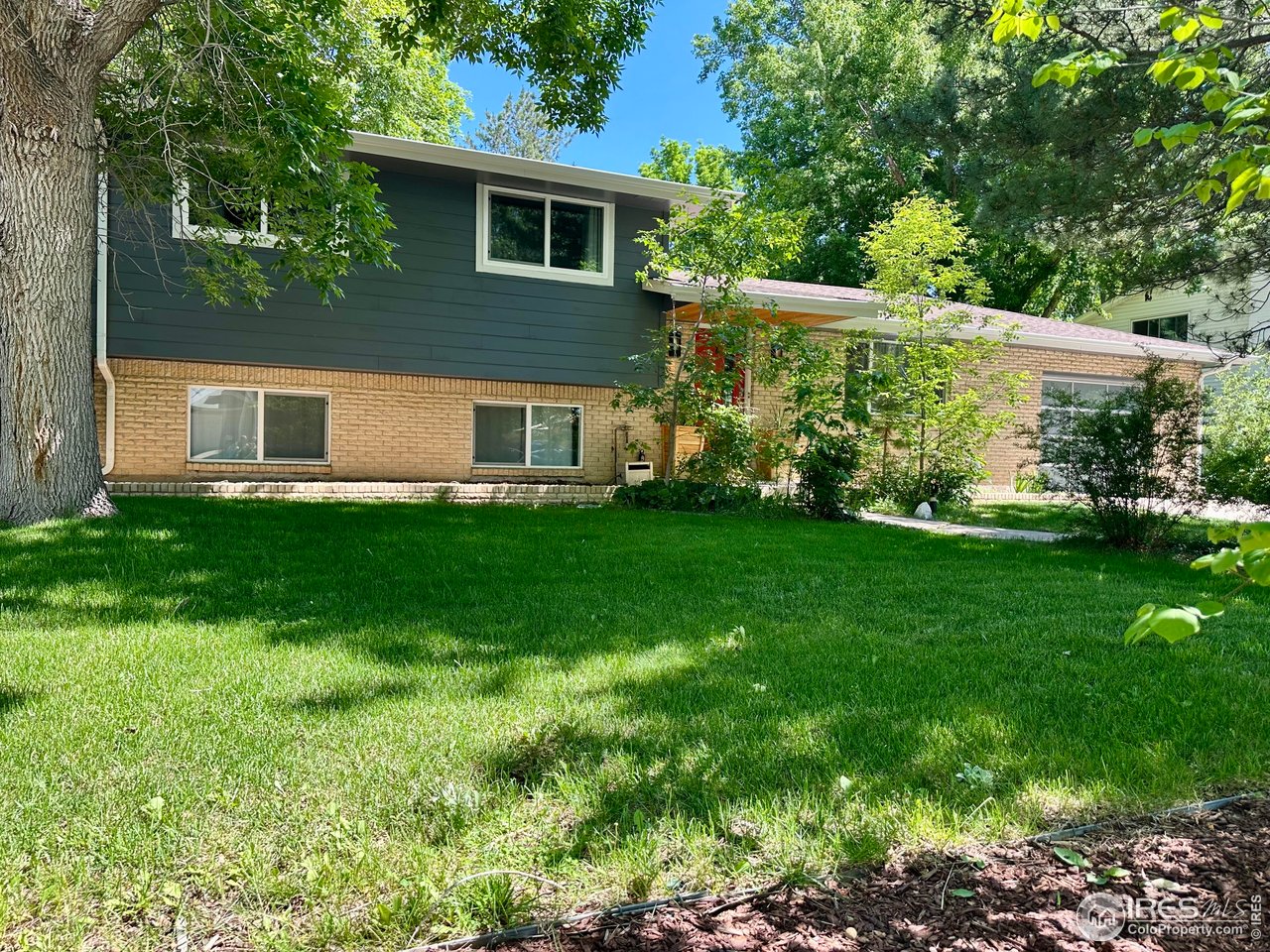 5355 Kewanee Dr