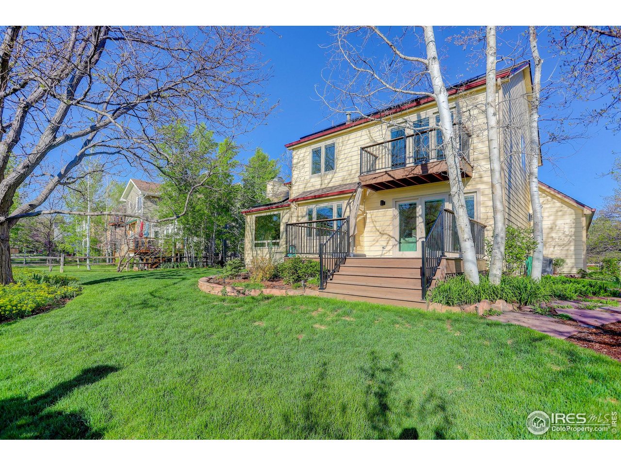 4462 Wellington Rd