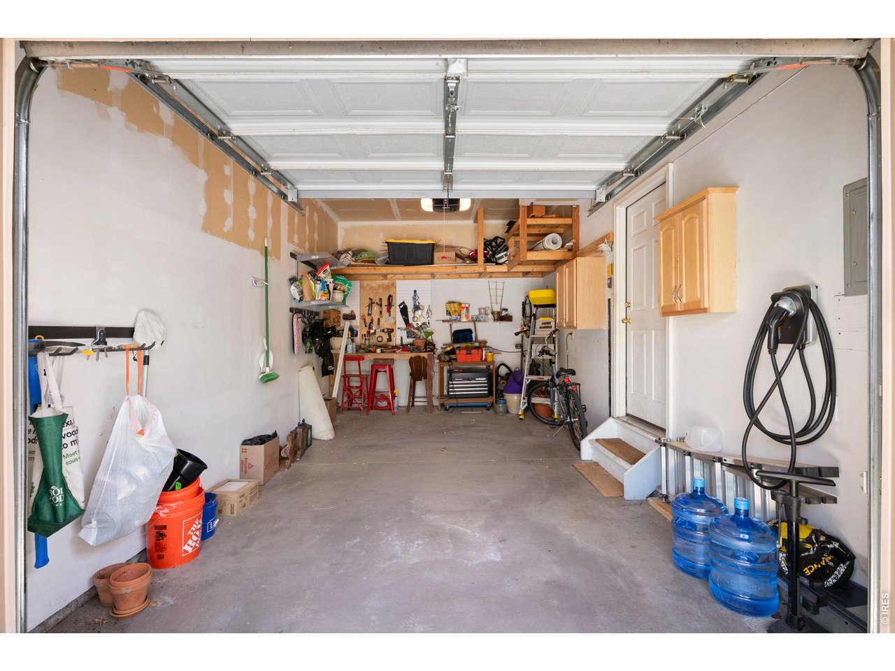 835 Kane Dr 26