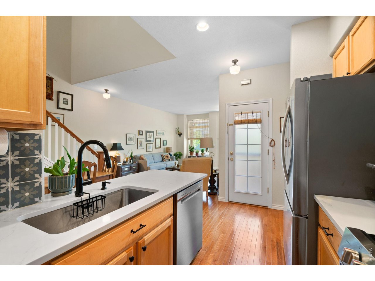 835 Kane Dr 26