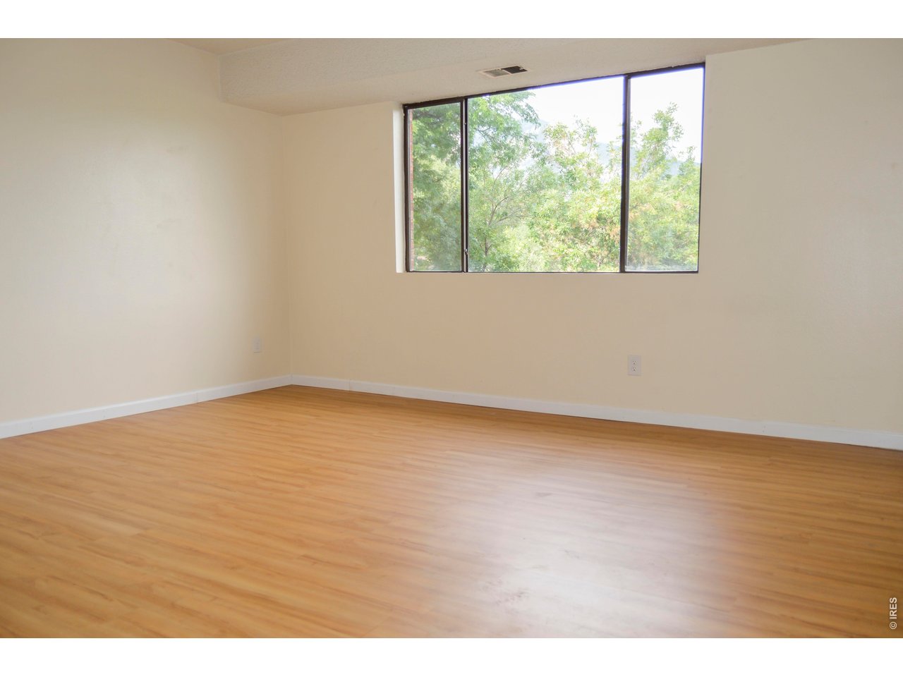 2141 Baseline Rd 16