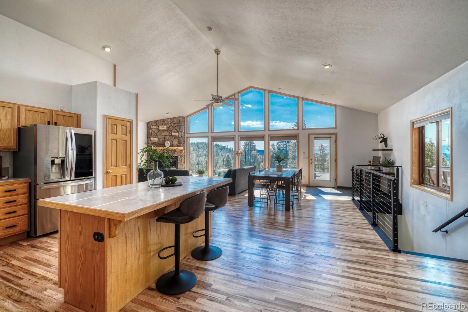 50 Ridge Lane