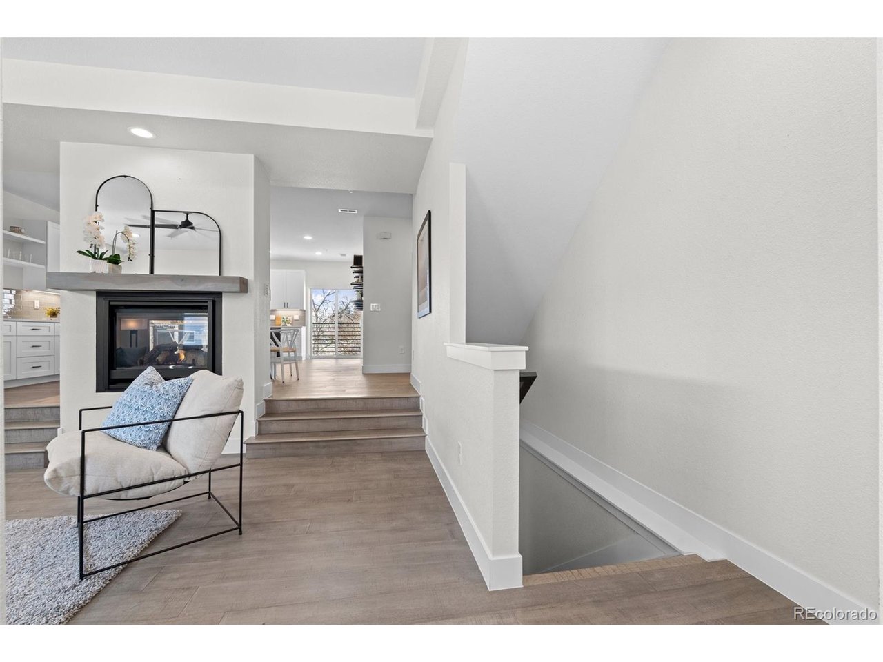 242 Clementina St