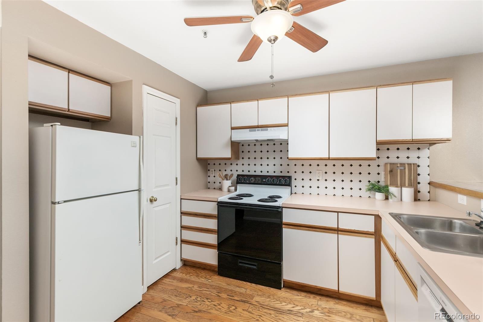 3103 29th Street Unit: 103