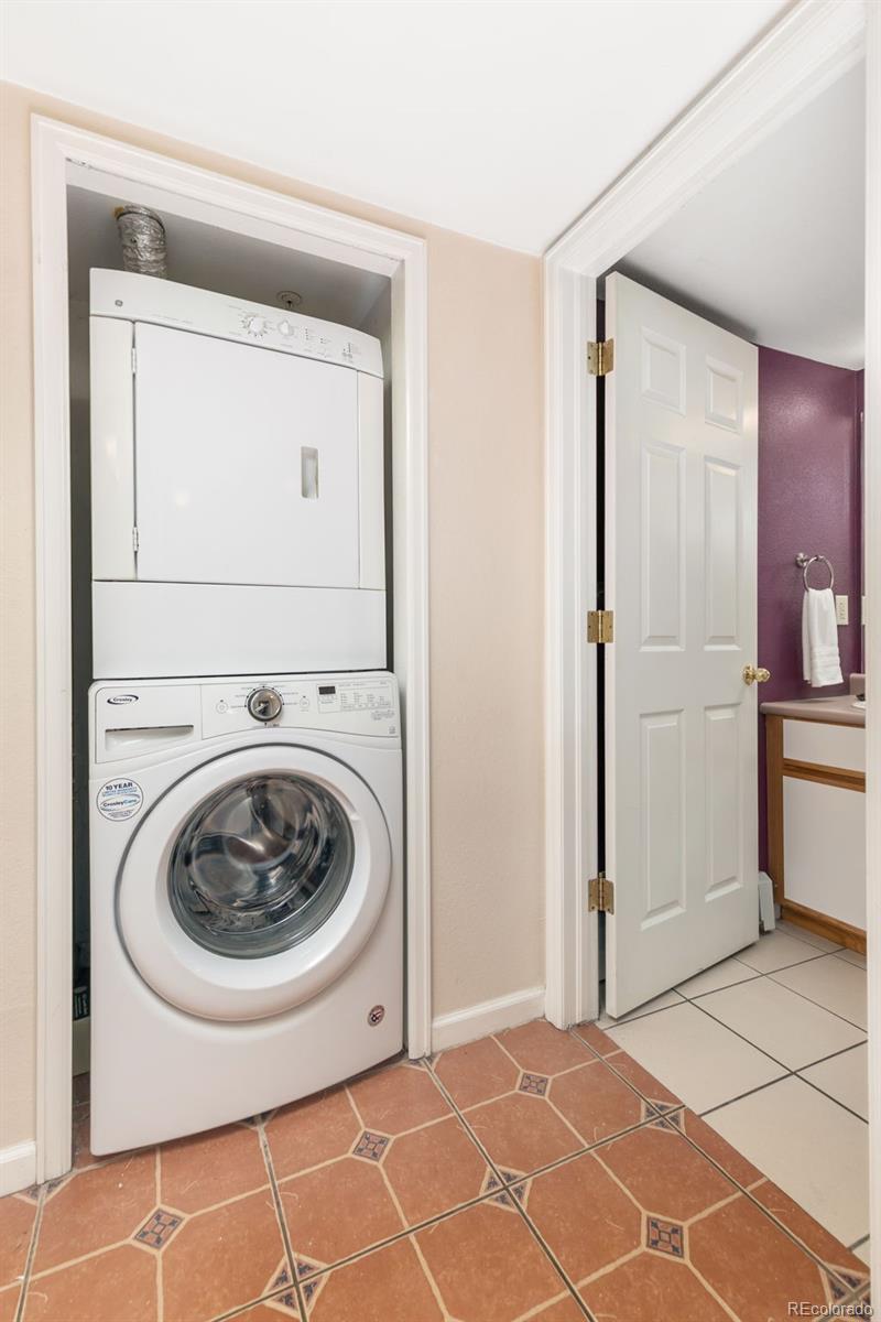 3103 29th Street Unit: 103
