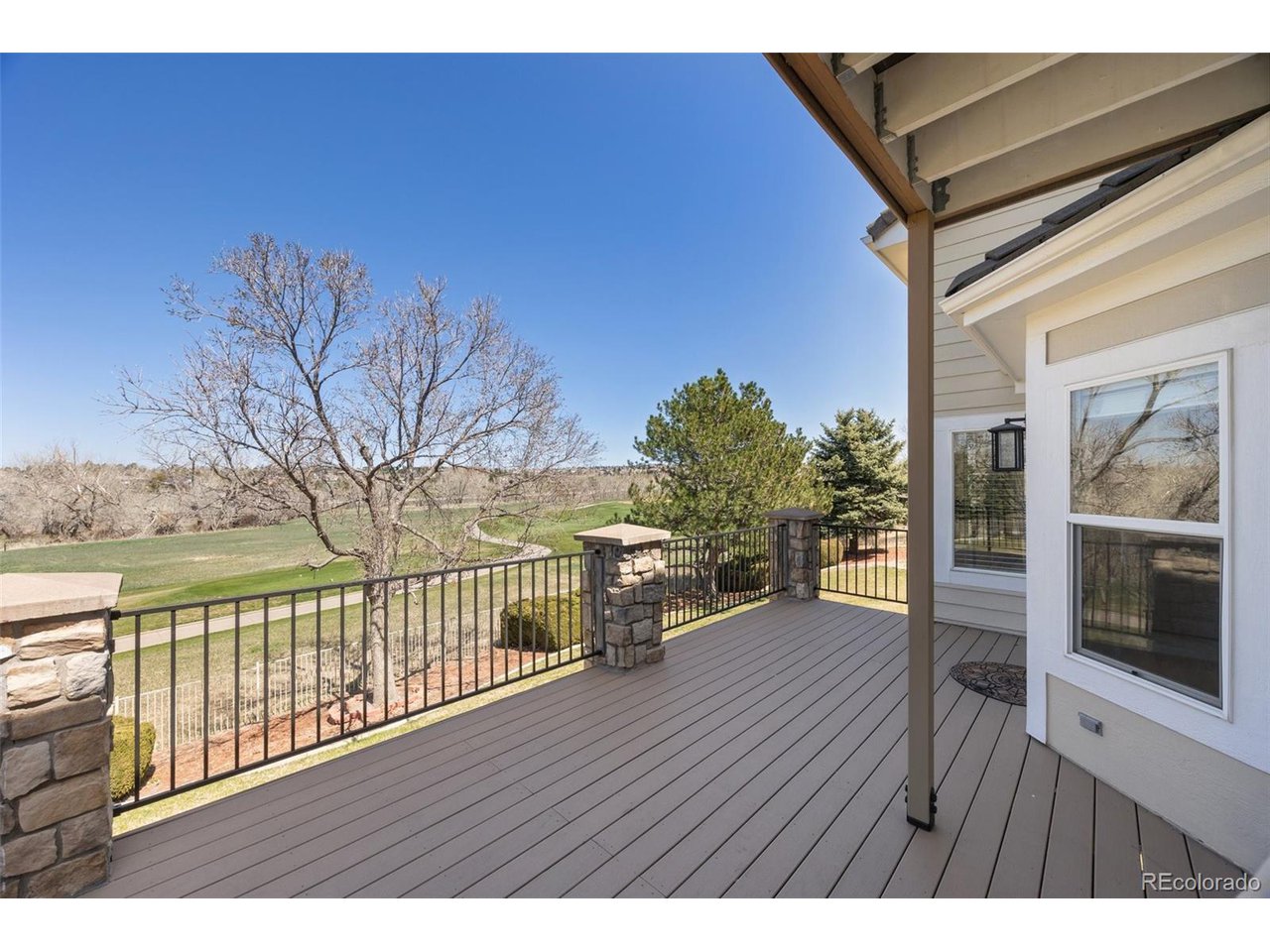 21231 E Saddle Rock Ln