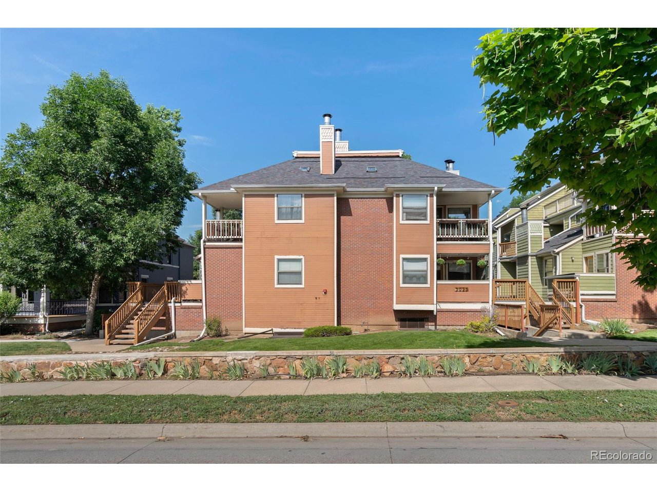 3025 Broadway St A-2