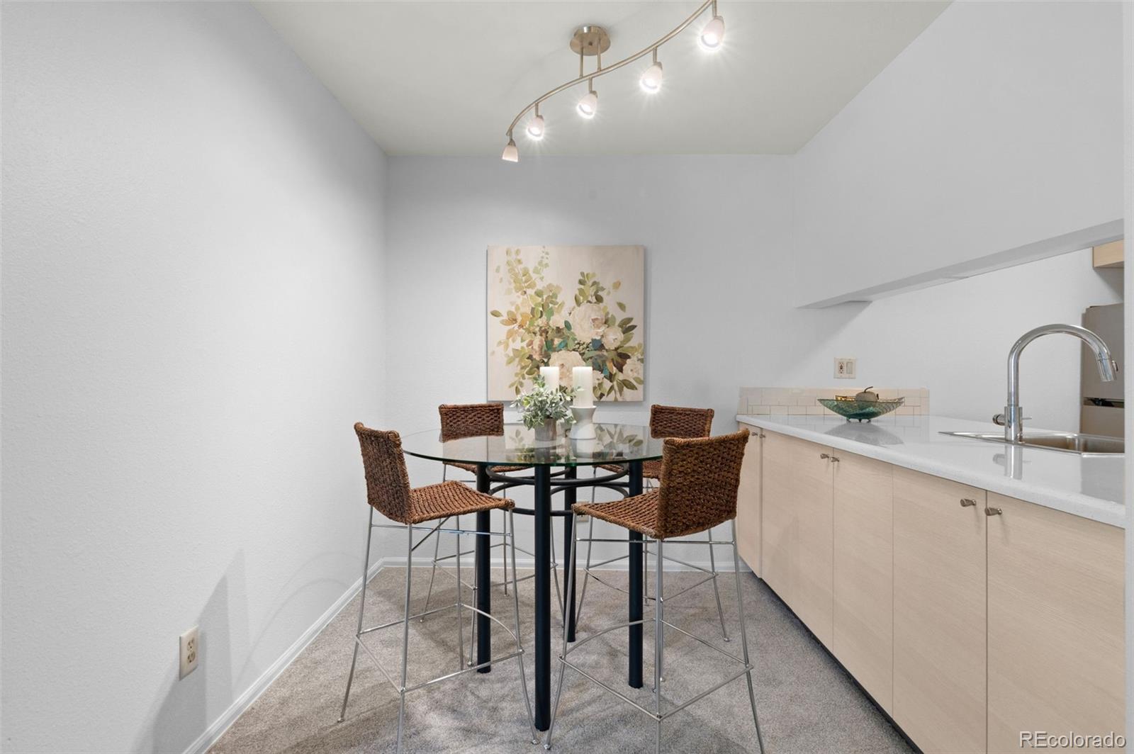3025 Broadway Street Unit: 2