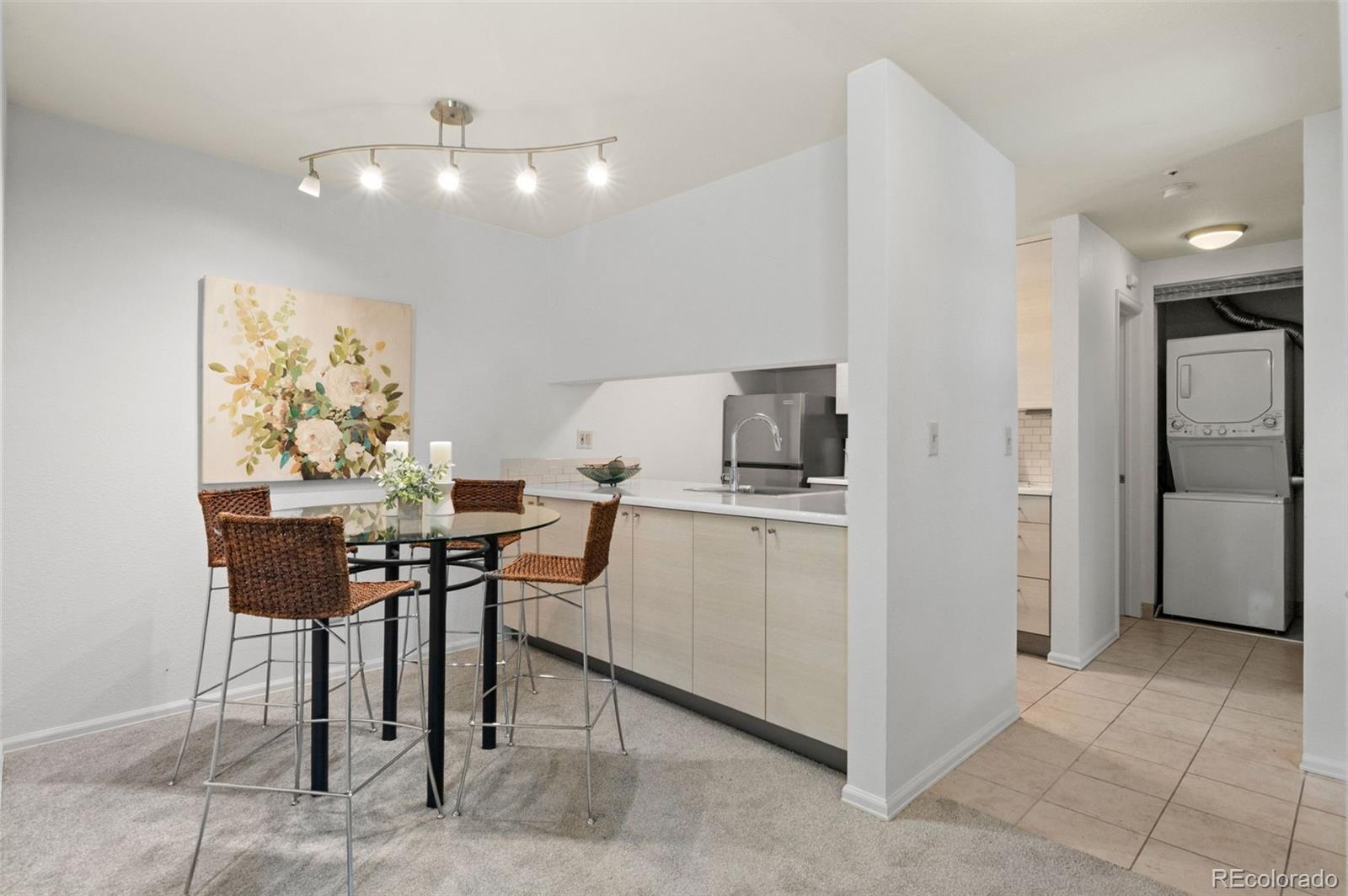 3025 Broadway Street Unit: 2