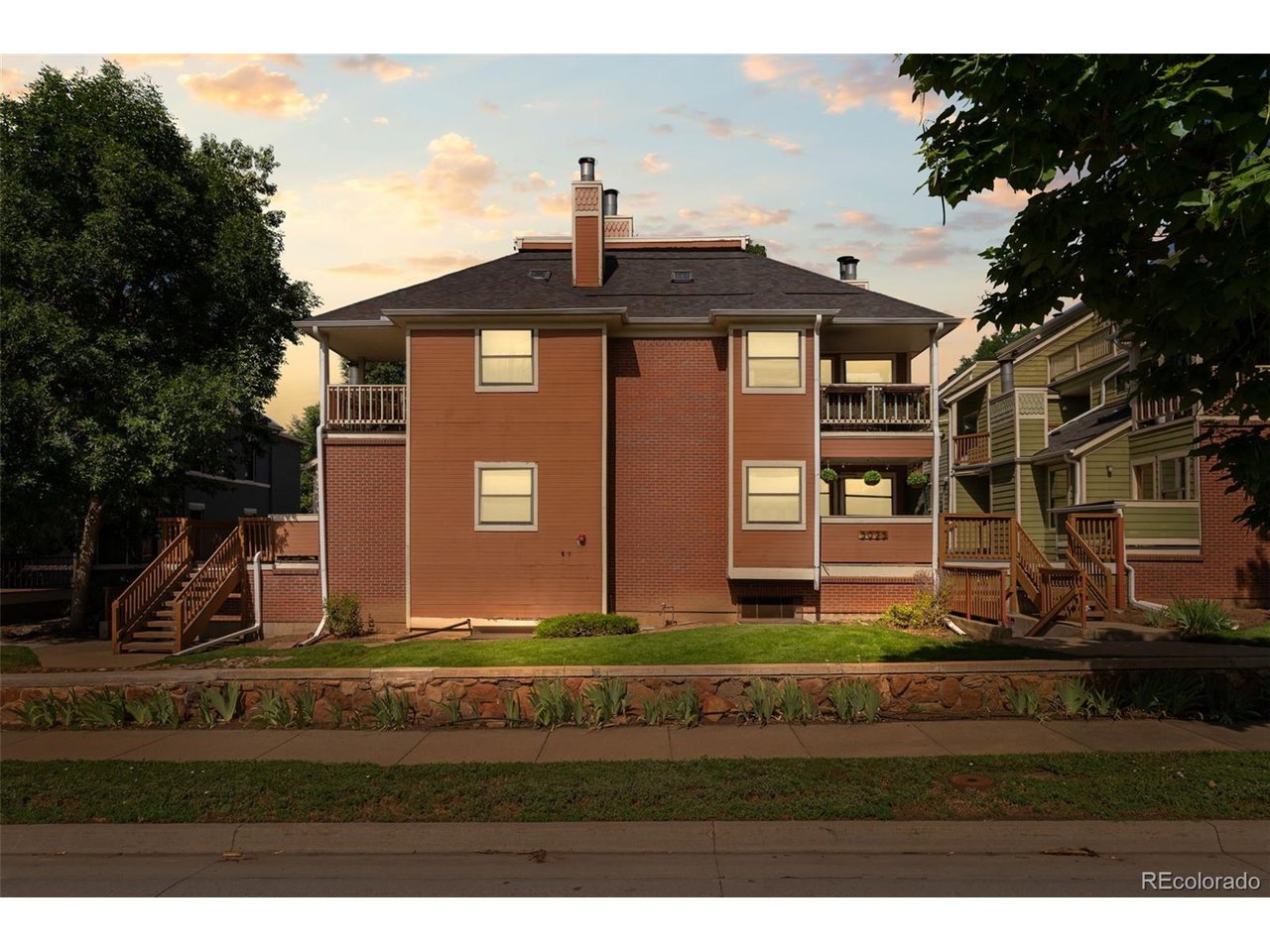 3025 Broadway St A-2