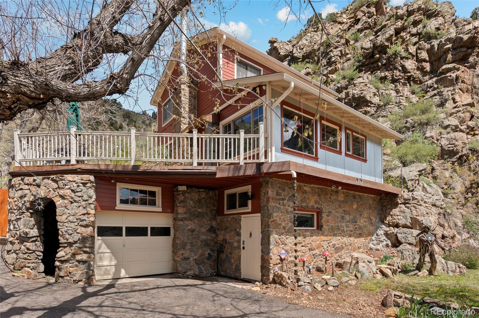 21049 Highway 74