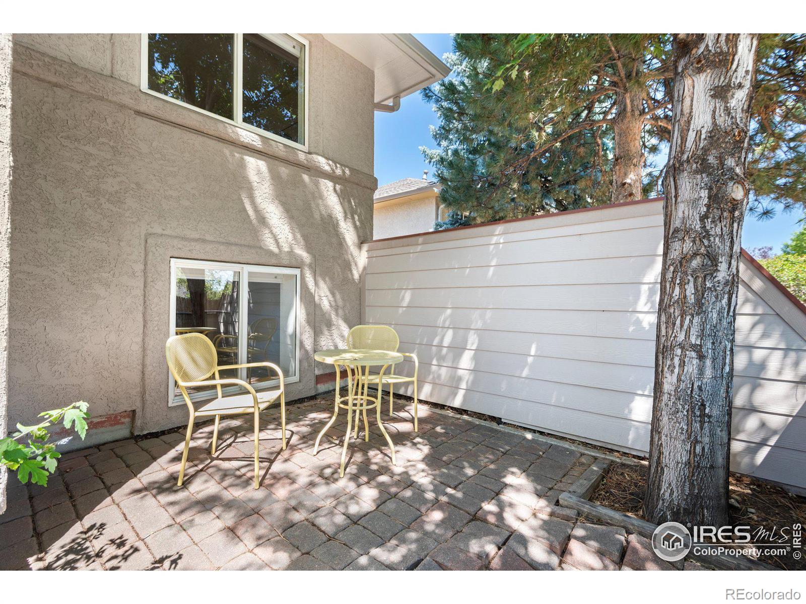 590 Ridgeview Drive