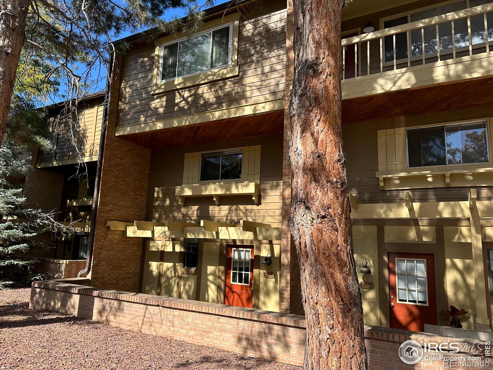 3000 Colorado Avenue Unit: 105