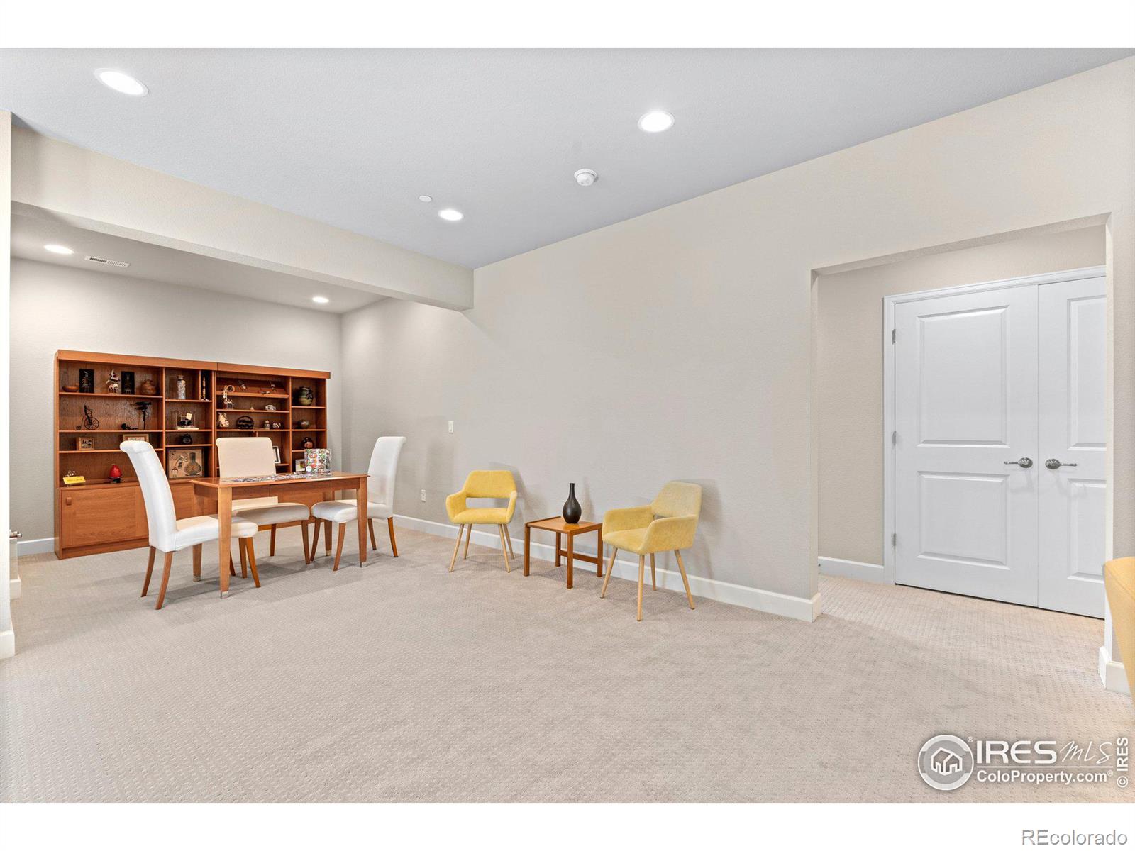 5062 W 109th Circle